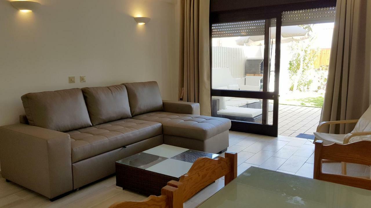 Magnific Studio With A Cozy Garden, 5 Minutes To The Beach Albufeira Zewnętrze zdjęcie
